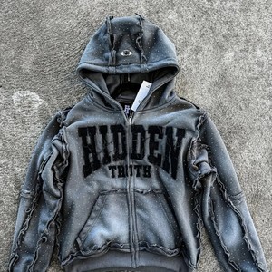 Écusson personnalisé lourd Applique Vintage Stone Washed Distressed Tech Fleece Rhinestone Hoodies pour hommes - Product Image 1