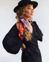 Foulard de luxe en soie sergé à motifs imprimés variés (fruits de mer, homard, desserts, fleurs) – Bandana personnalisé