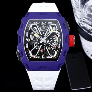 Montre mécanique automatique tourbillon multifonction étanche de haute précision pour homme, boîtier tonneau en fibre de carbone violette - Product Image 2