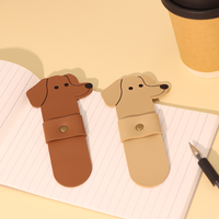 Marque-page en cuir PU en forme de chien, adorable et portable, avec étui pour stylo, idéal pour les amateurs de livres - Vente en gros