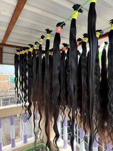 Cheveux naturels extra longs de temple d'Inde du Sud, texture raide ou ondulée, mèches de cheveux bruts pour extensions - Product Image 5