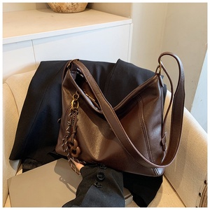 Casual Women's <b>Large</b> Capacity Soft Texture <b>Tote</b> <b>Bag</b> Summer Fashion Crossbody Office Handbags Comfortable Underarm Commuting <b>Bags</b> - Product Image 6