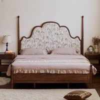 Lit à baldaquin en bois massif de style campagne française, lit king size luxueux avec revêtement floral, sur mesure