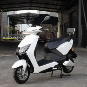 OPAI EEC COC <span class=keywords><strong>Moto</strong></span> Électrique Scooter 72V 2000W Vitesse Rapide 48 KM/H <span class=keywords><strong>Moto</strong></span> <span class=keywords><strong>Moto</strong></span> electrico <span class=keywords><strong>alta</strong></span> qualita - Product Image 1