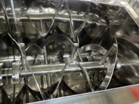 Mélangeur de poudre de lait et de farine de qualité alimentaire industriel automatique certifié CE avec fonction de séchage et pompe mélangeuse à vis