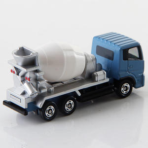 Camion mélangeur à béton <span class=keywords><strong>Tomica</strong></span> 1/64 en alliage, modèle de jouet en métal moulé sous pression - Product Image 2