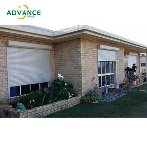 Fenêtre d'obturateur en aluminium polyvalente pliante coulissante <span class=keywords><strong>pour</strong></span> la protection solaire de la véranda de patio et l'intimité améliorée - Product Image 3