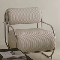 Fauteuil de salon italien moderne pour café, canapé, chaise, fauteuil lounge créatif minimaliste, célèbre sur Instagram, avec structure métallique, superbe pour salon