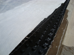 <span class=keywords><strong>Membrane</strong></span> de drainage composite géotextile HDPE, barrière anti-encrochement <span class=keywords><strong>pour</strong></span> <span class=keywords><strong>jardin</strong></span> sur toit et parking souterrain - Product Image 6
