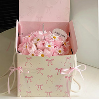 Boîte cadeau en papier pour anniversaire et Saint-Valentin avec ruban et poignée, style gâteau, boîte pliante pour bouquet, arrangement floral de mariage