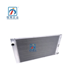 Venta caliente Auto piezas de refrigeración motor tanque de radiador de aluminio 17112751275 para BMW <span class=keywords><strong>Mini</strong></span> <span class=keywords><strong>Cooper</strong></span> R55 R56 R57 - Product Image 1
