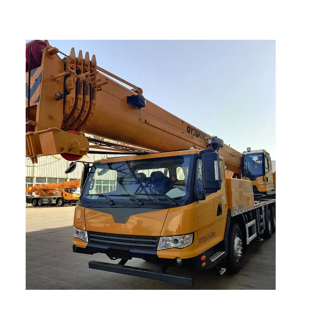 Qy30k5c Thương hiệu Mới mô hình di động cần cẩu 30ton Pickup Truck Crane