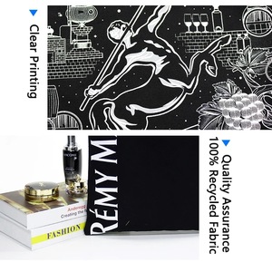 Sac fourre-tout en coton noir imprimé sur mesure, sac de transport en toile robuste avec fermeture éclair pour promotion de cadeaux de magasin de vin - Product Image 3