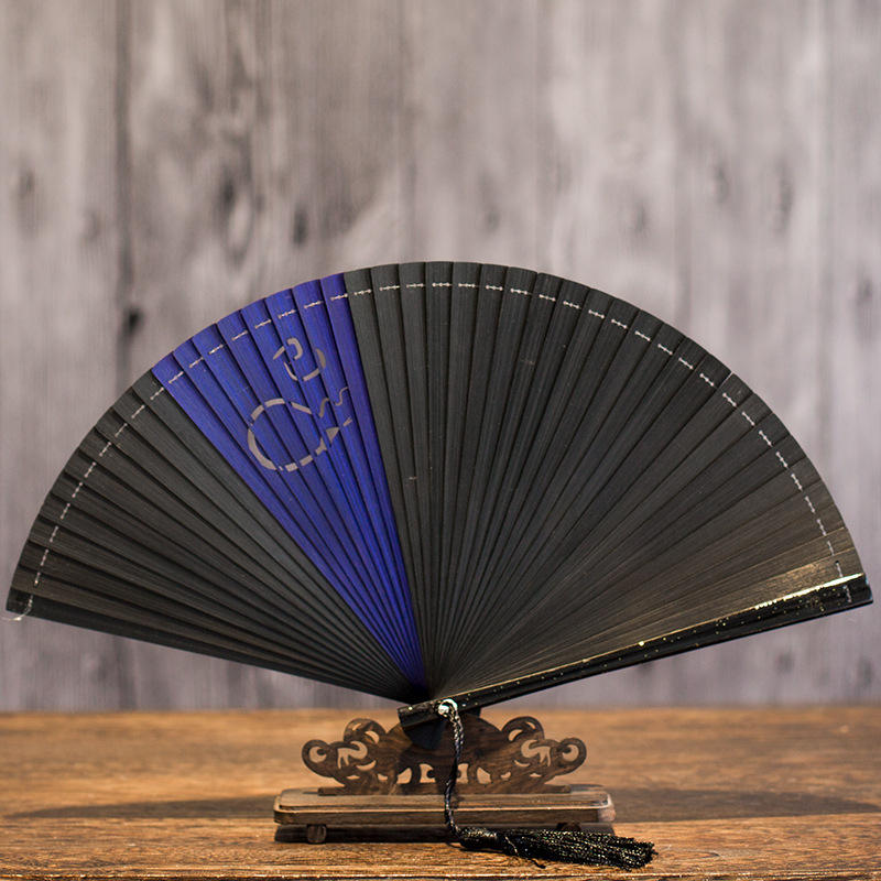 Carved bamboo fan-zodiac snak