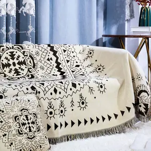 Decorazioni tessili multifunzionali per la casa: plaid per divani Jacquard, coperte da campeggio all'aperto, tappetini da Picnic, protezioni per divani con copertura completa,