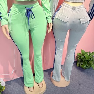 Completo Donna Autunno 2025, Tuta Casual in Velluto, <span class=keywords><strong>Top</strong></span> Corto <span class=keywords><strong>a</strong></span> Righe con Zip <span class=keywords><strong>a</strong></span> <span class=keywords><strong>Maniche</strong></span> <span class=keywords><strong>Lunghe</strong></span> e Pantaloni <span class=keywords><strong>a</strong></span> Zampa - Product Image 6