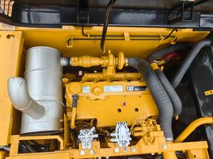 Excavadora Usada de Servicio Pesado 320D con Motor, Caja de Cambios y Motor - 20 Toneladas de Peso Operativo en Venta - Product Image 6