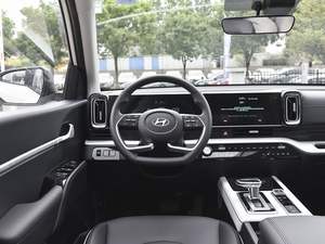 Hyundai ix35 MUSA <span class=keywords><strong>2023</strong></span> d'occasion, édition Luxe 2.0L, SUV compact cinq portes cinq places, conduite à gauche, automatique, cuir - Product Image 4