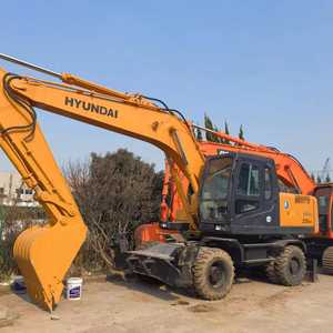Excavatrice sur pneus Robex 210 d'occasion de Corée du Sud HYUNDAI 210W-7/210w -9 en bon état, composants principaux : moteur, pompe - Product Image 3