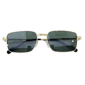 Lunettes <span class=keywords><strong>de</strong></span> <span class=keywords><strong>soleil</strong></span> <span class=keywords><strong>de</strong></span> conduite unisexe <span class=keywords><strong>de</strong></span> luxe 2026, style rétro, en alliage, protection UV400, monture petite, carrées en métal, avec logo - Product Image 5