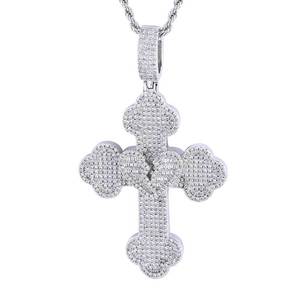 ขายส่งจี้เงินแท้ 925 GRA VVS มอยส์ซาไนต์รูปหัวใจแตก Emo Bling ประดับเพชร ผ่านการทดสอบ Iced Pass Tester สำหรับธุรกิจ B2B - Product Image 1