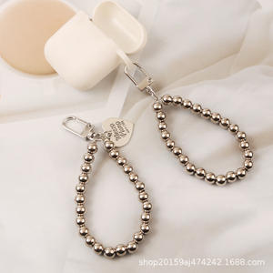 Nouveau porte-clés en forme de cœur, pendentif créatif en métal, chaîne à perles rondes, accessoires pour clés, décoration pour étui d'écouteurs ou sac, unisexe Q963 - Product Image 4