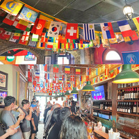 Drapeau personnalisé en forme de fanion, triangle, carré ou forme spéciale, pour décoration de fête d'anniversaire, de vacances ou de marque, léger, économique et aux couleurs vives