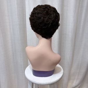 Parrucche Corte <span class=keywords><strong>Ricci</strong></span> con Frangia in <span class=keywords><strong>Capelli</strong></span> Umani Indiani Grezzi Non Lavorati con Cuticole Allineate, Prezzo all'Ingrosso Ruyi, per Donne - Product Image 1