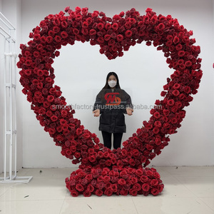 LEDA Soporte de Fondo para Boda Hecho a Mano de 7 y 8 pies con Arco de Flores en Forma de Corazón, Rosas Rojas de Seda Artificial y Camino de Flores - Product Image 1