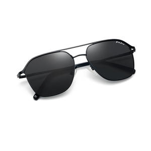 Gafas de Sol de Moda 1284 UV400 con Lentes Polarizadas TAC, Ligeras, Unisex, Montura Pequeña - Product Image 3