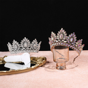 <span class=keywords><strong>มงกุฎ</strong></span>อัลลอย<span class=keywords><strong>สี</strong></span>ทองสำหรับเจ้าสาว<span class=keywords><strong>มงกุฎ</strong></span><span class=keywords><strong>มงกุฎ</strong></span><span class=keywords><strong>มงกุฎ</strong></span>หรูหรา<span class=keywords><strong>มงกุฎ</strong></span><span class=keywords><strong>มงกุฎ</strong></span><span class=keywords><strong>มงกุฎ</strong></span>พรีเมียมสำหรับงานแต่งงาน - Product Image 2