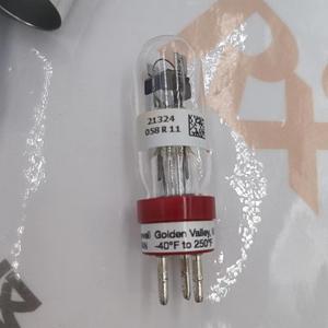 Detector de Rayos Ultravioleta/Detector UV Original y Nuevo C7035A1080 de Estados Unidos STOCK 20 - Product Image 3