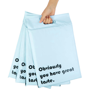 Sac de courrier en polyéthylène bleu clair avec poignée, imprimé sur mesure, découpé, recyclable, compostable, pour vêtements, chaussures, livraison - Product Image 1