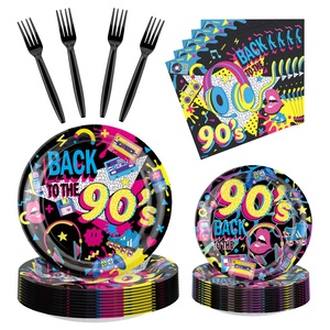 Services personnalisés pour la vaisselle jetable et les fournitures de fête sur le thème des années 90 pour les anniversaires - Product Image 6
