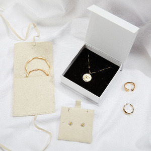 Handmade book shaped <strong>gold</strong> logo jewelry gift cardboard paper red packaging <strong>box</strong> with magnet - Product Image 4