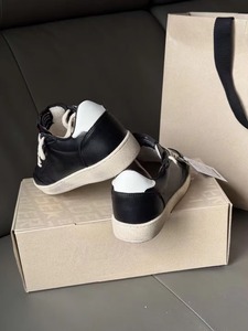 Chaussures Golden Star pour hommes et femmes, style rétro vieilli, avec embout en cuir et semelle plate rehaussante - Product Image 6