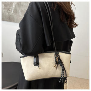 Nouveau Sac à Bandoulière Femme Tendance 2026 en Polyester, Sac Fourre-tout et Sac Sous le Bras pour Femme - Product Image 2