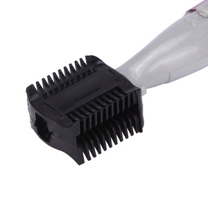 Recortadora eléctrica de cejas Playboy, dispositivo portátil de depilación de color rosa para mujeres y hombres, afeitadora - Product Image 4