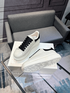 Alexander Chaussures décontractées unisexes à plateforme surélevée, baskets légères à lacets, chaussures tendance et confortables pour un usage urbain Mc.Queen - Product Image 5