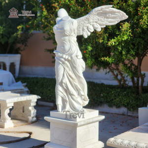 Scultura della Dea della Vittoria in Marmo Scolpita a Mano TREVI per Decorazione Esterna di Case Europee - Product Image 6