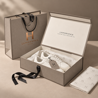 Ensemble de boîtes cadeaux pour vêtements avec fermeture magnétique pliable personnalisée, emballage en papier de luxe pour vêtements, Lionwrapack