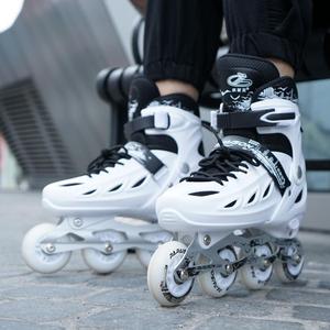 Jongens En Meisjes 2021 Hot Koop Verstelbare Maat Knipperende Wielen Harde Boot Populaire Mode Inline Rolschaatsen Skate