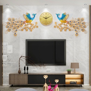 Horloge murale créative en fer forgé silencieuse, motif paon, pour salon, vente directe d'usine - Product Image 4