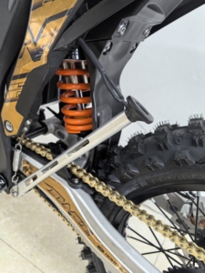 Motocicleta Eléctrica F29R con Tres Modos de Conducción: Eco, Deportivo y Competición, Velocidad Máxima 120 km/h, Transmisión por Cadena, Bicicleta Eléctrica de Competición para Adultos - Product Image 4