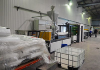 Gazon synthétique artificiel en plastique pour gazon, 1 mètre, nettoyage de tapis d'herbe en plastique, machine de fabrication de débroussailleuse en nylon, ligne de production par extrusion
