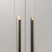 Poignée de porte élégante en métal bicolore, quincaillerie architecturale contemporaine et minimaliste pour portes en bois de salle de banquet moderne