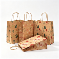Sacs cadeaux de Noël en papier kraft naturel avec imprimé forêt vintage et poignées torsadées pour les fournitures d'emballage de fêtes