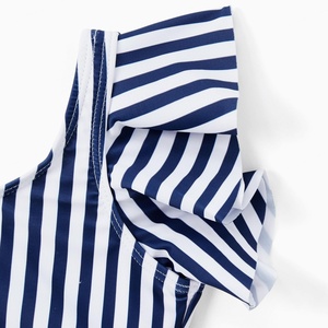 Maillots de bain de luxe à rayures personnalisés avec logo 2024, MOQ 50, ensemble de 6 pièces assorties pour la famille, bikini, vêtements de plage pour femmes - Product Image 5
