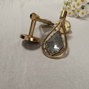 Ganchos de cortina de aleación de Metal Premium JP Factory Direct con accesorios de correa minimalistas modernos acentuados en cristal de lujo - Product Image 4