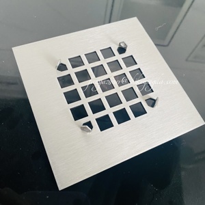 Piastra metallica personalizzata in acciaio inossidabile e alluminio e ottone per la fabbricazione di lamiere in lamiera - Product Image 2
